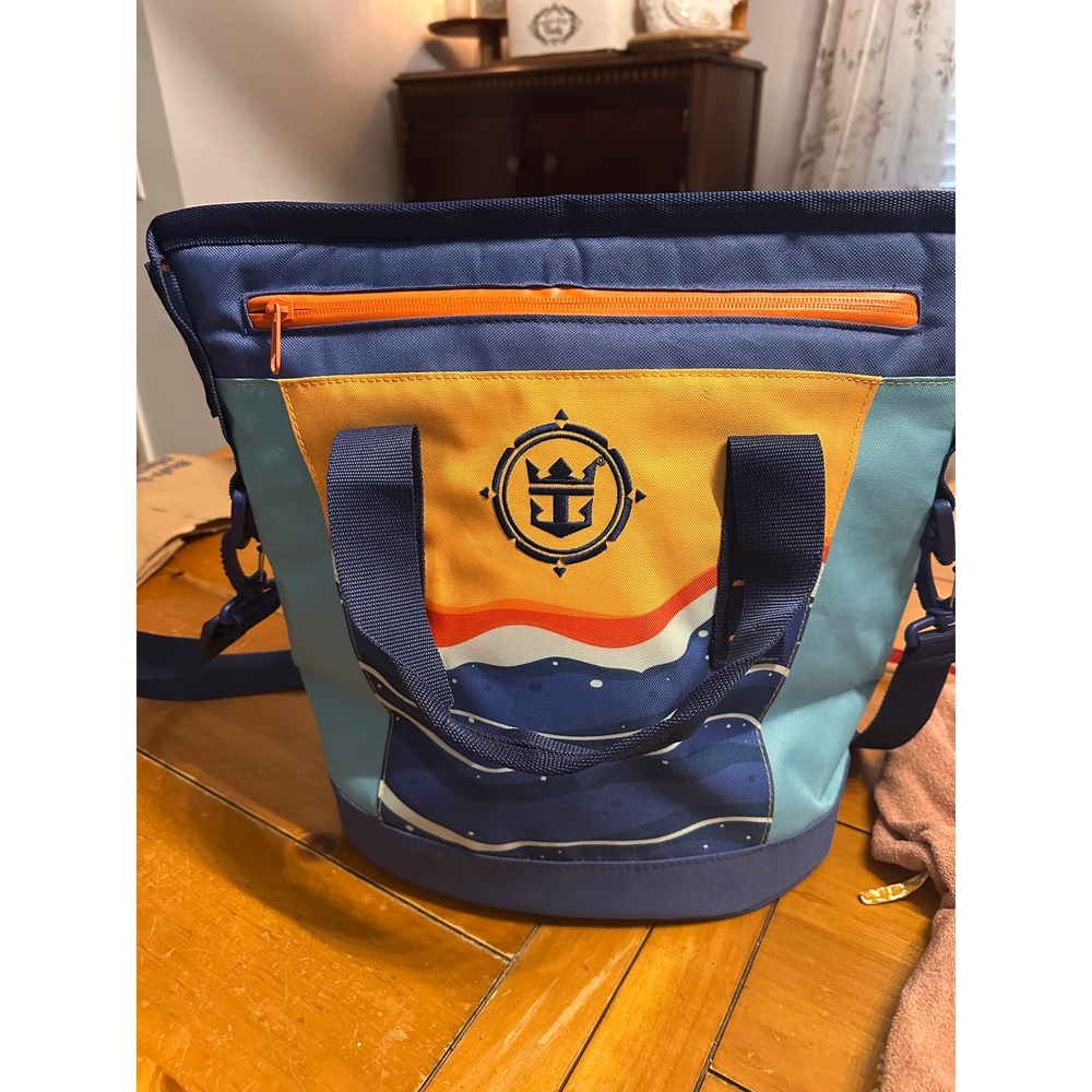 Royal Caribbean International Insulated Cooler Tote Bag Blue Nautical Cruise Bag - Picture 2 of 7